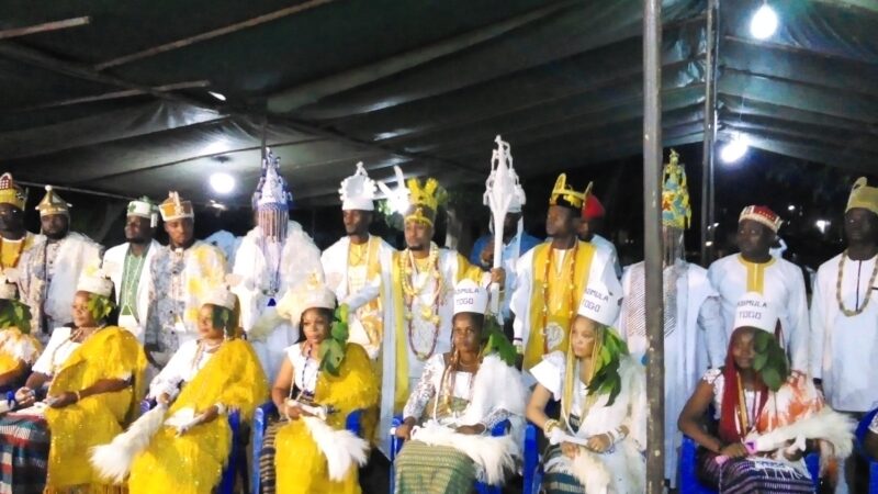 Togo: fraternité Ogboni: une cérémonie de couronnement a consacré 11 nouveaux dignitaires