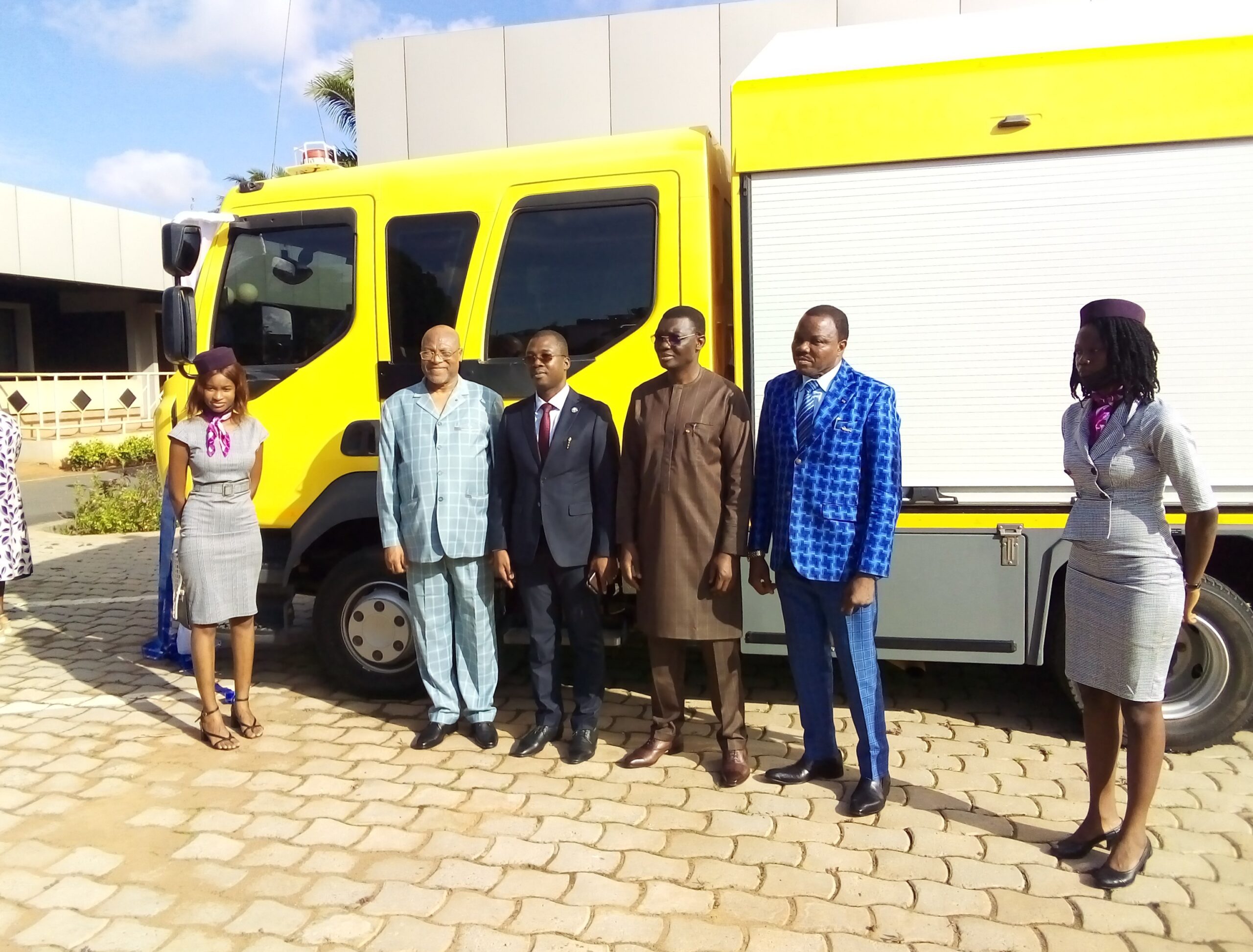 Protection civile : l’ASECNA fait un don de 2 véhicules spécialisés de premier secours au Togo