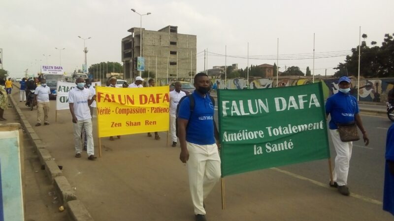 10 ème anniversaire de Falun Dafa Africa: une caravane pour mieux faire connaître l’Association au Togo