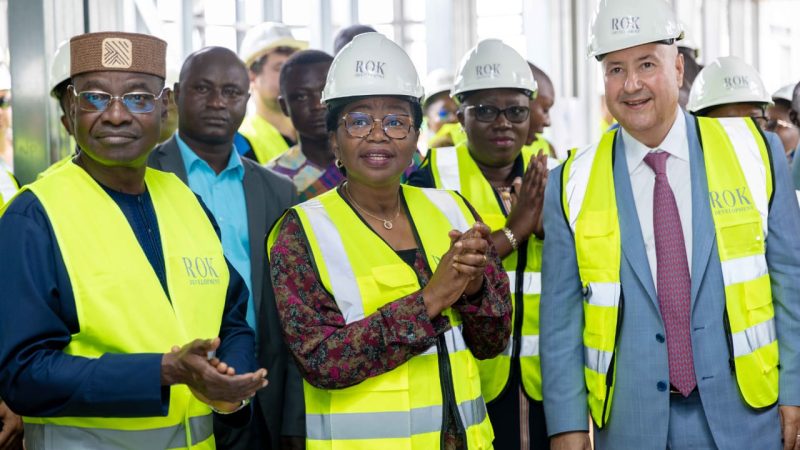 Togo/ Hôpital mère-enfant en construction de Togblekopé : le Premier ministre découvre l’avancée des travaux