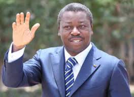 Togo/ Vers la voie référendaire pour un large consensus dans le choix de la V ème République ?