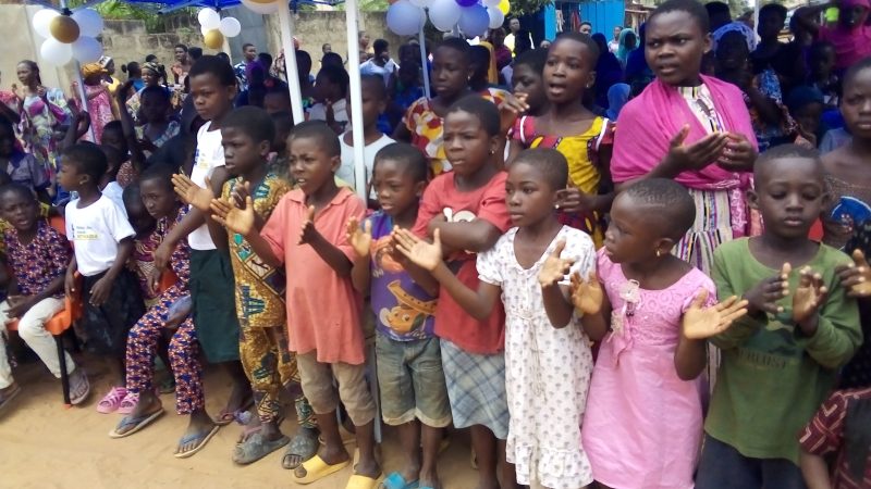 Togo : l’ association Bethsaida aux soins des tout-petits à la veille de la rentrée scolaire